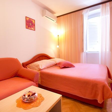 Apartment And Room Daria Vis Island Zewnętrze zdjęcie