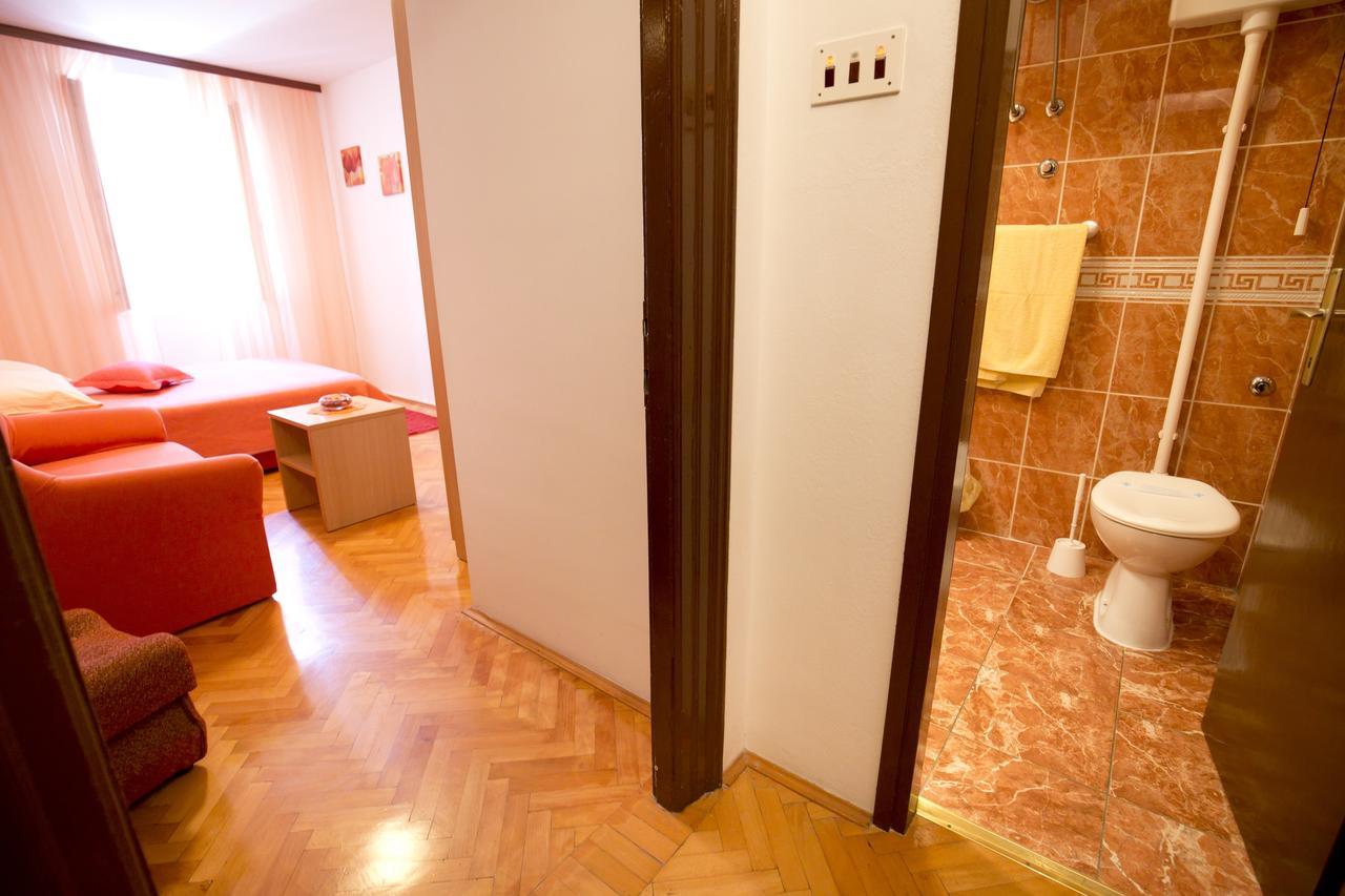 Apartment And Room Daria Vis Island Zewnętrze zdjęcie