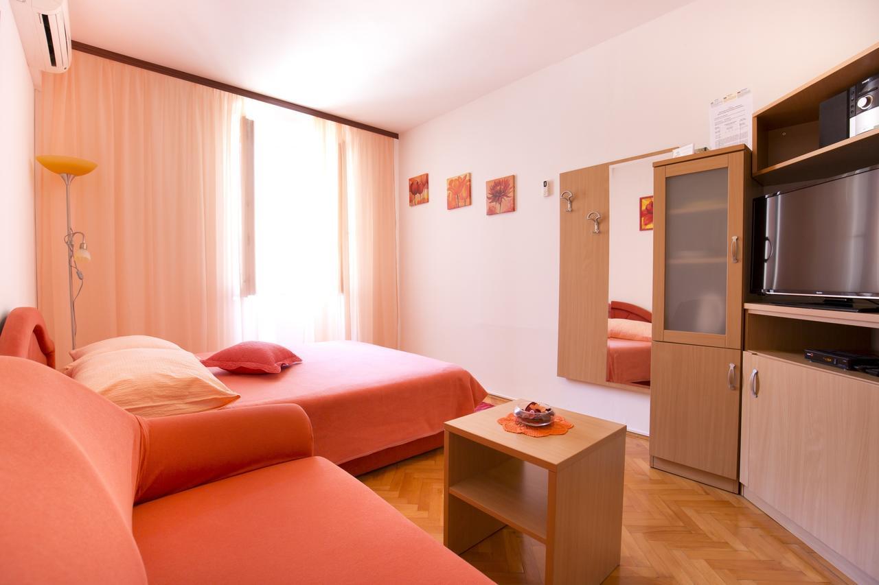 Apartment And Room Daria Vis Island Zewnętrze zdjęcie